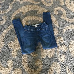 Charlottes Russe Pull On Legging